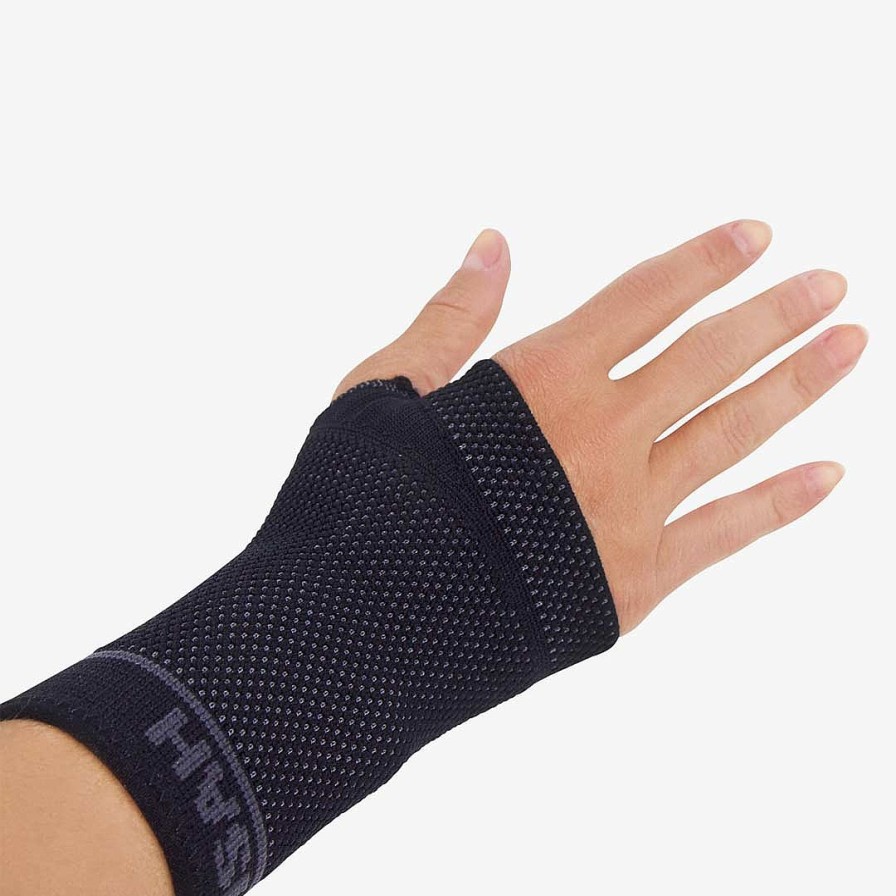 Sports Medicine Zensah | Compression Wrist Support Sleeve Black