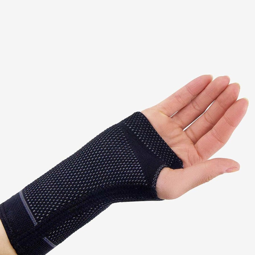 Women Zensah Arm, Elbow, & Wrist Sleeves | Compression Wrist Support Sleeve Black