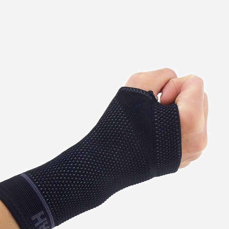 Women Zensah Arm, Elbow, & Wrist Sleeves | Compression Wrist Support Sleeve Black